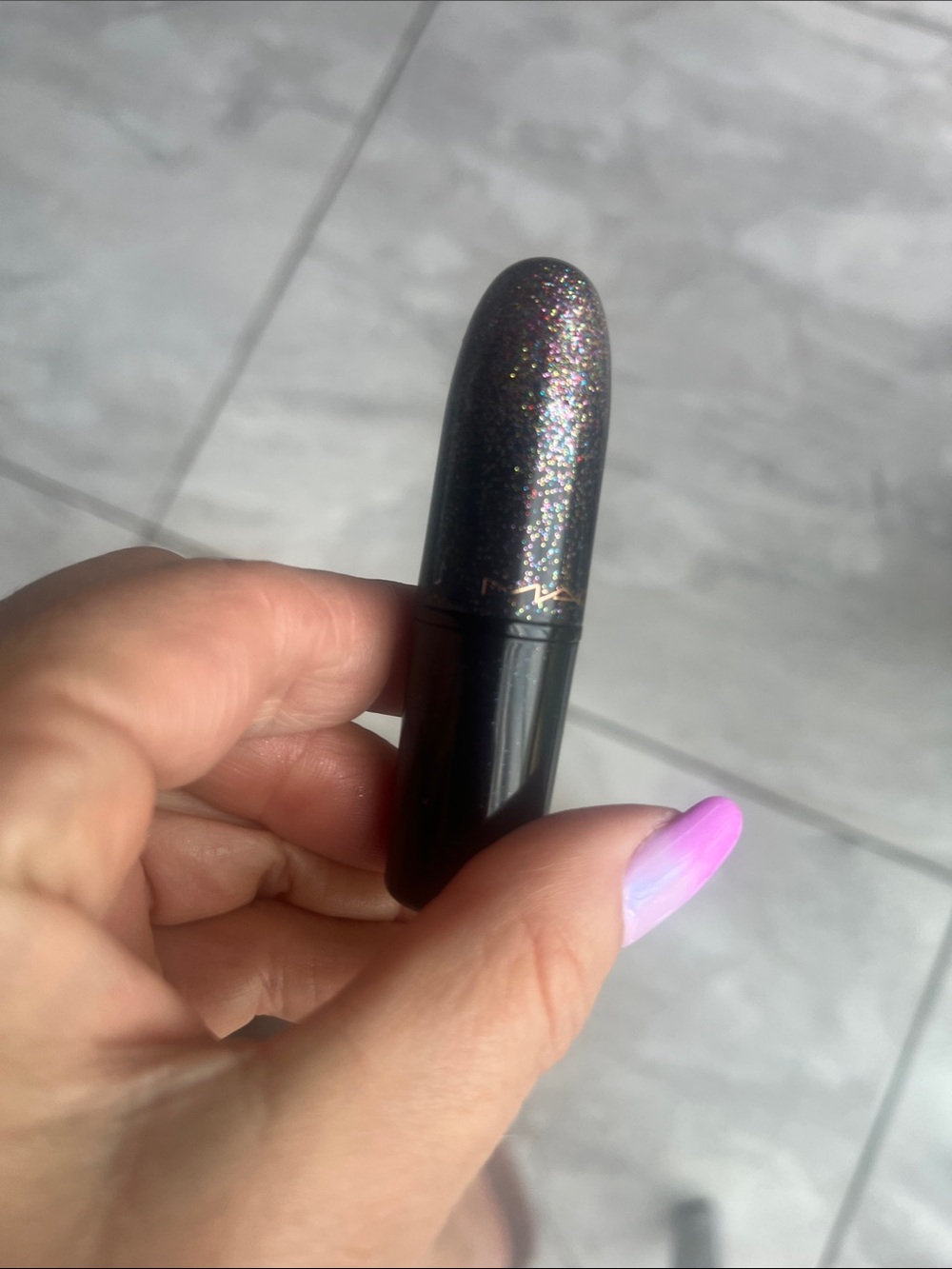 MAC Cosmetics Iridescent Pink Shimmer Lipstick - Picture 5 of 8